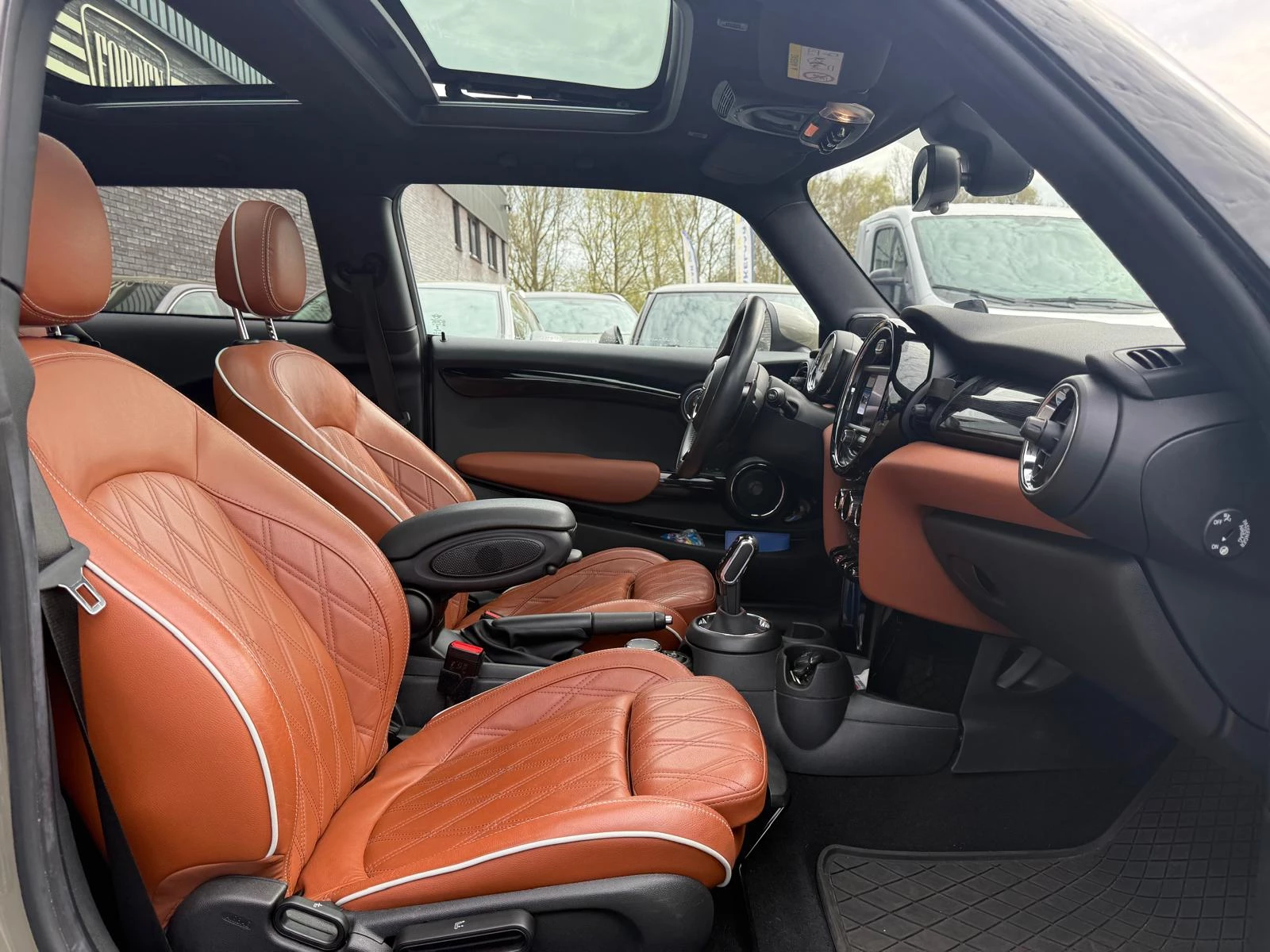 Hoofdafbeelding MINI Cooper