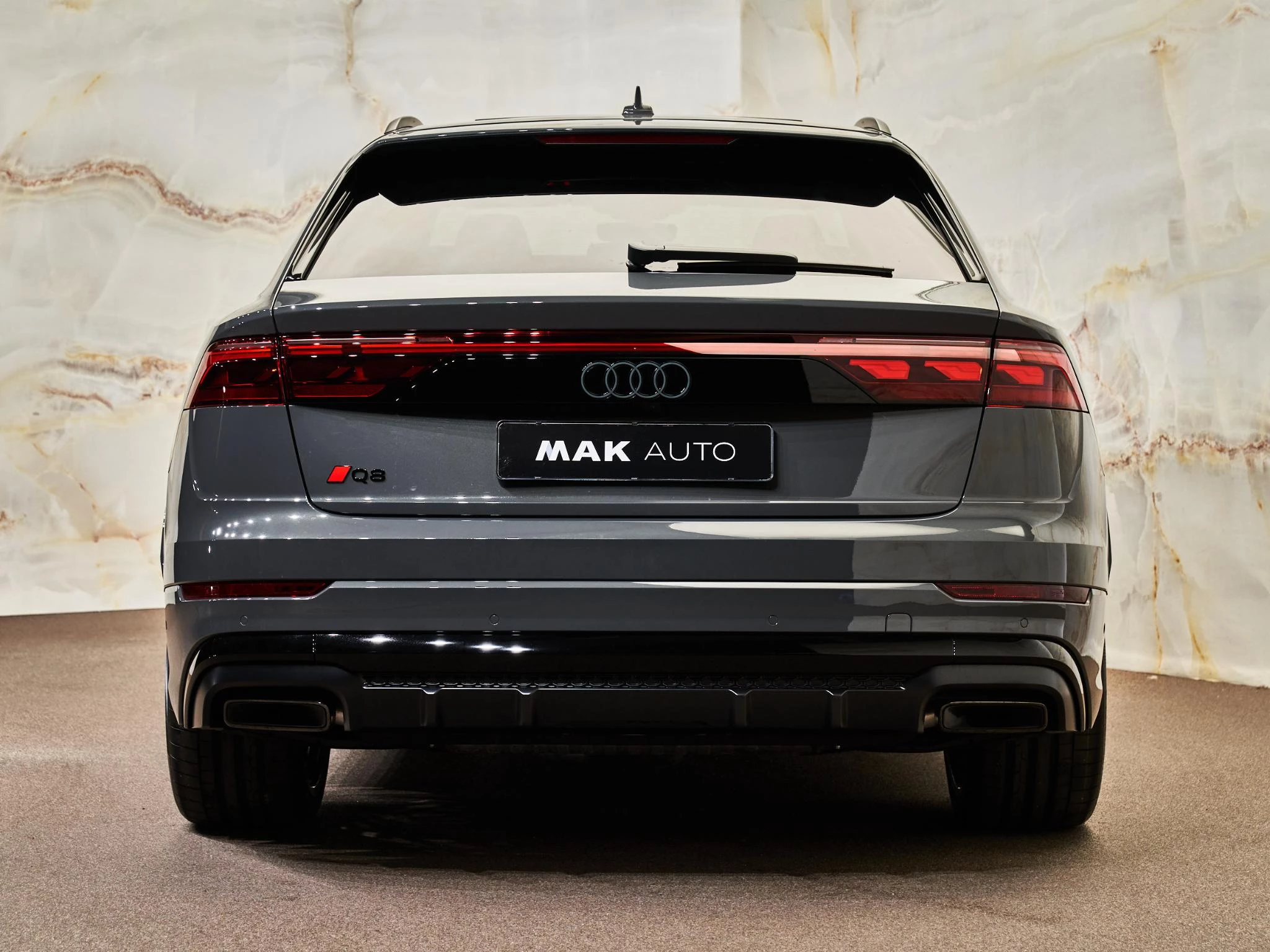 Hoofdafbeelding Audi Q8