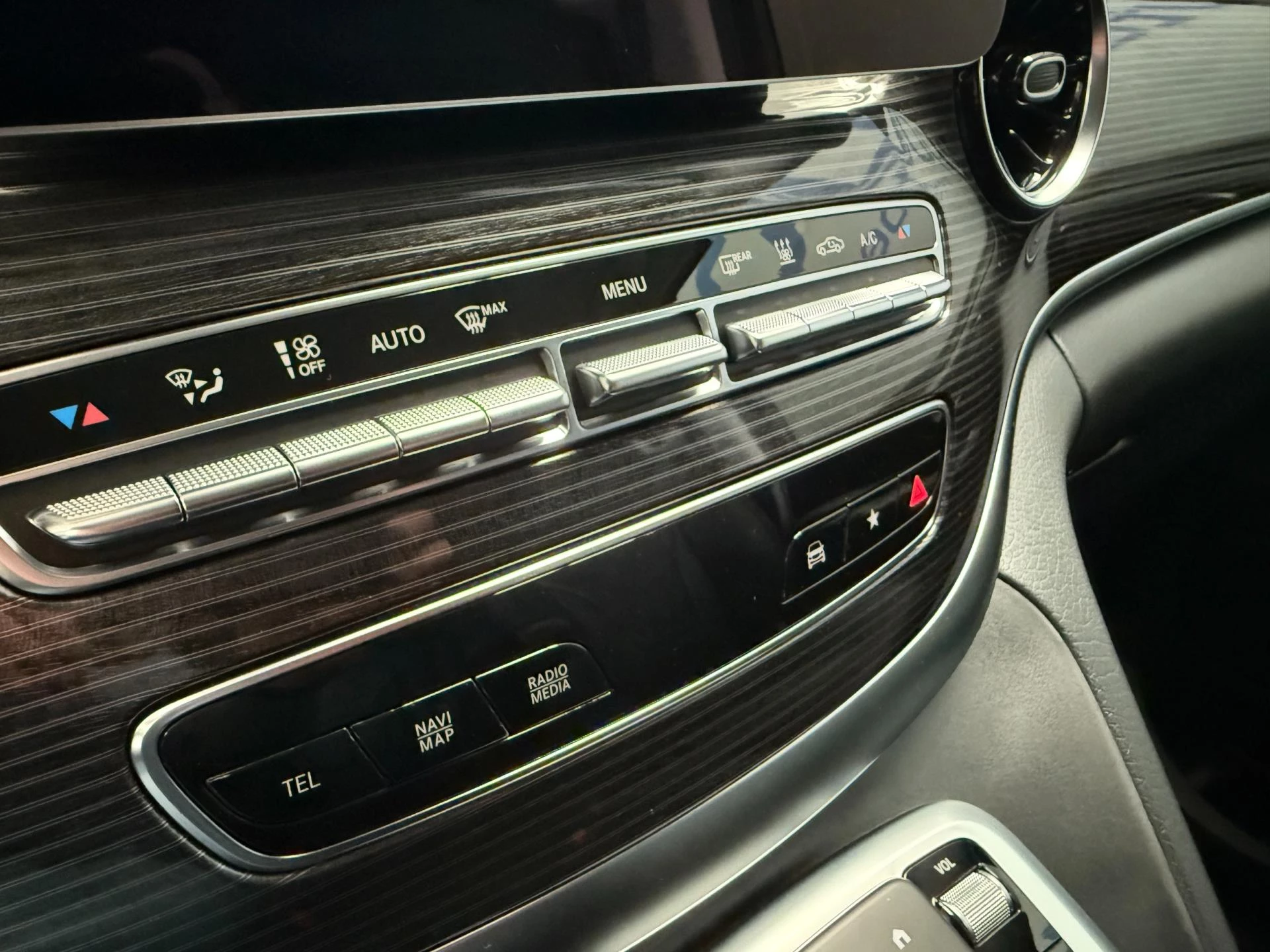 Hoofdafbeelding Mercedes-Benz EQV