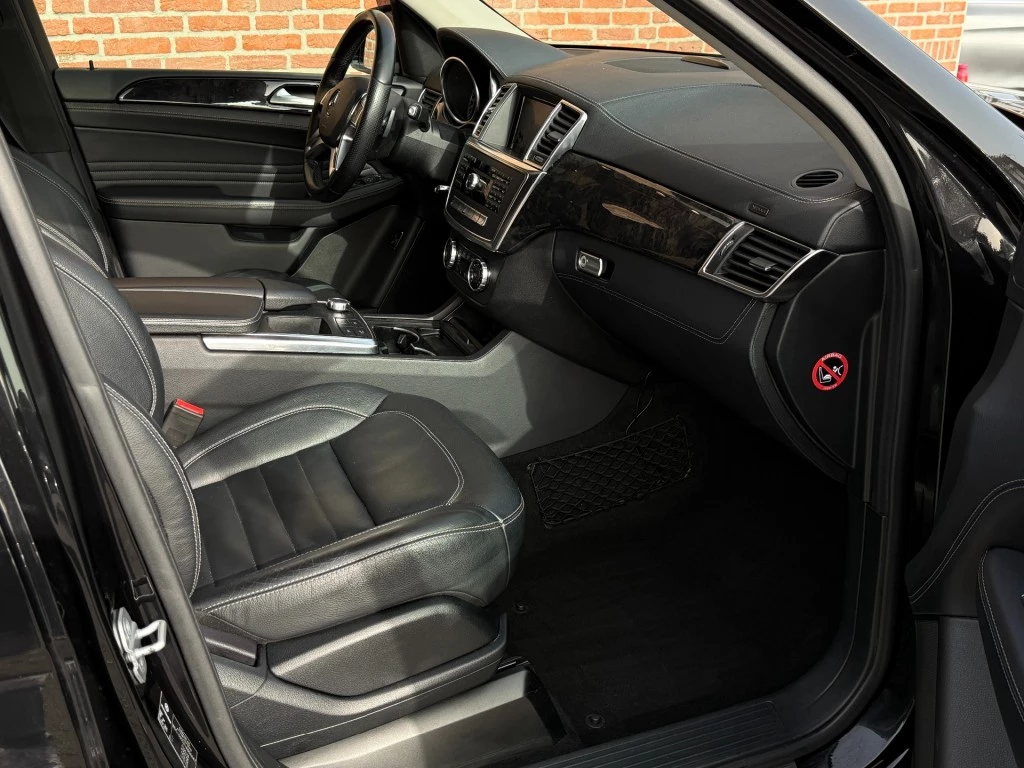 Hoofdafbeelding Mercedes-Benz M-Klasse