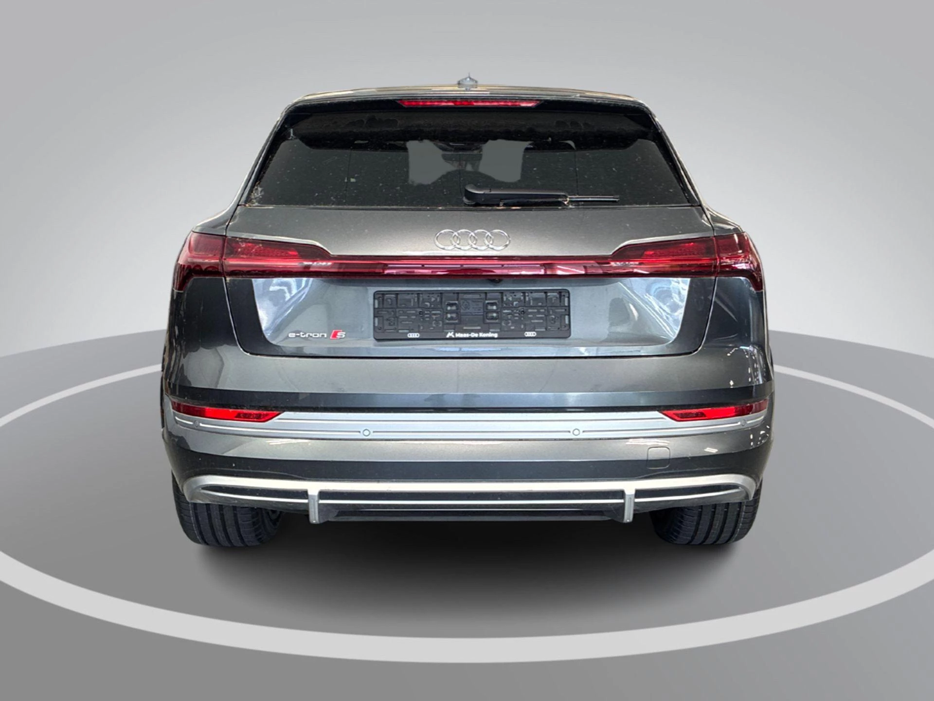 Hoofdafbeelding Audi e-tron