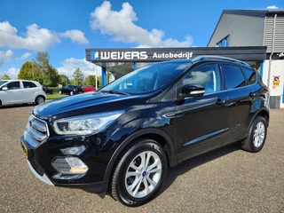 Ford Kuga 1.5 Titanium, Trekhaak, Navi, Cruise, Xenon, Dealeronderhouden
