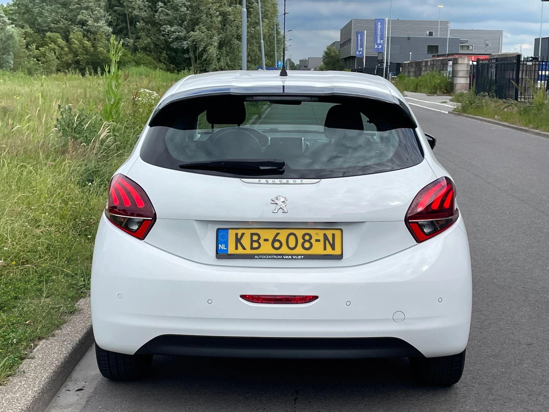 Hoofdafbeelding Peugeot 208