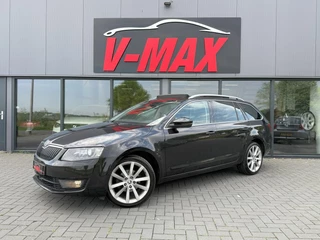 Skoda Octavia Combi 1.2 TSI DSG Elegance Pano Navi Stoelverw Trekhaak