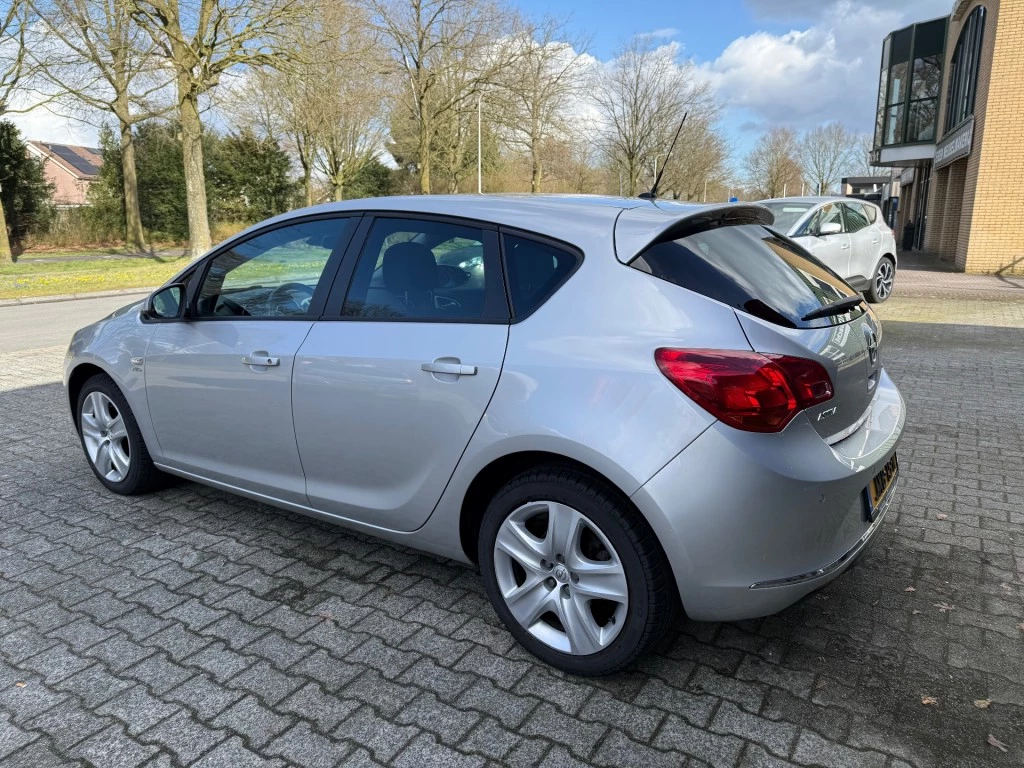 Hoofdafbeelding Opel Astra