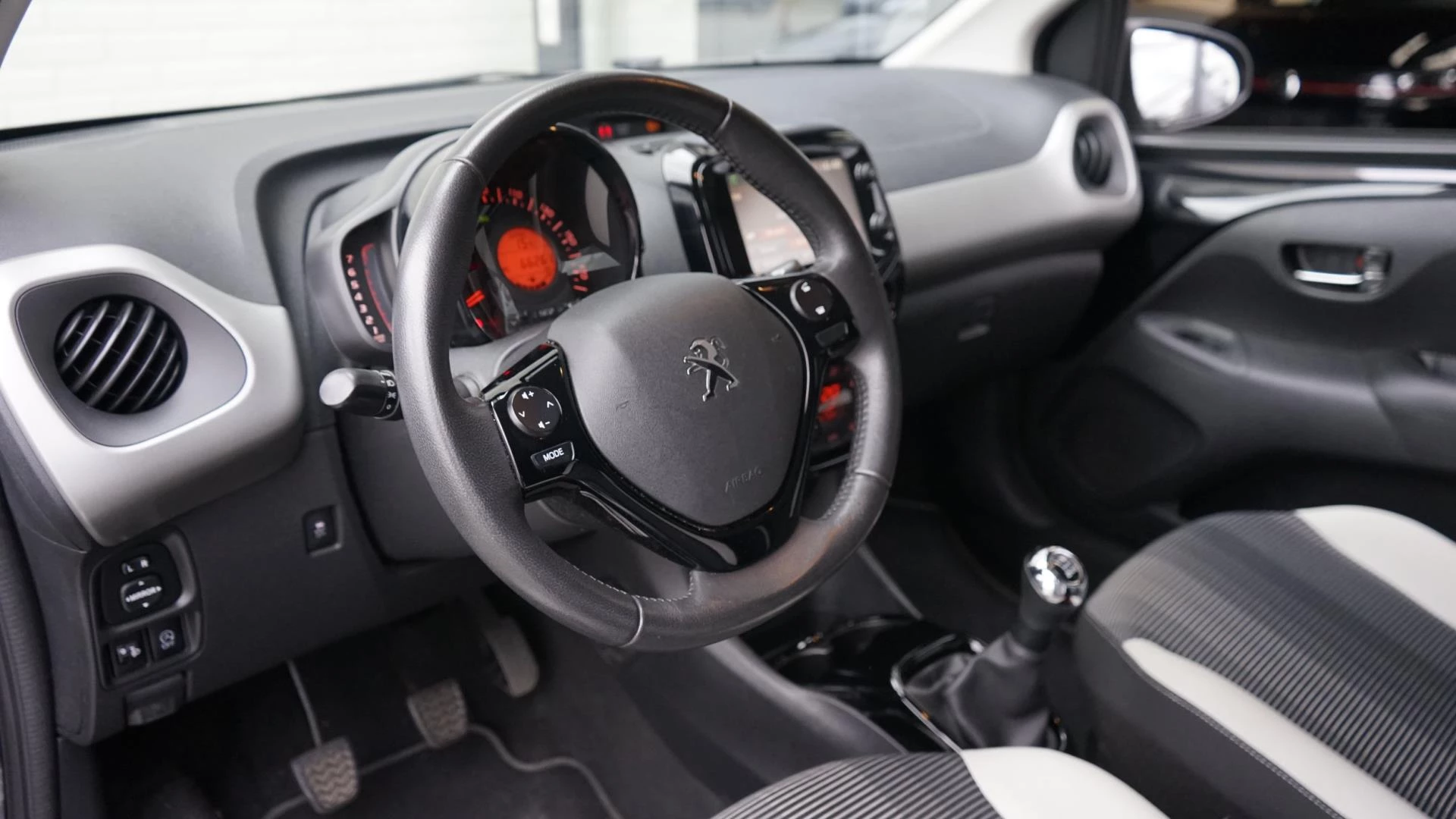 Hoofdafbeelding Peugeot 108