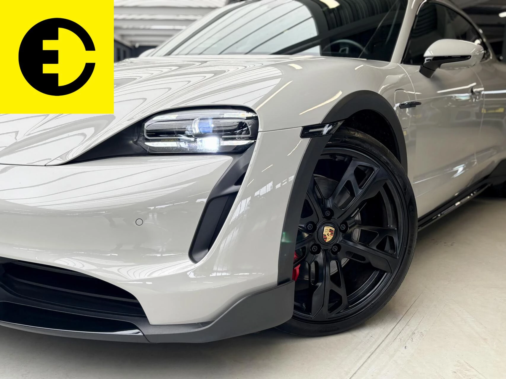 Hoofdafbeelding Porsche Taycan