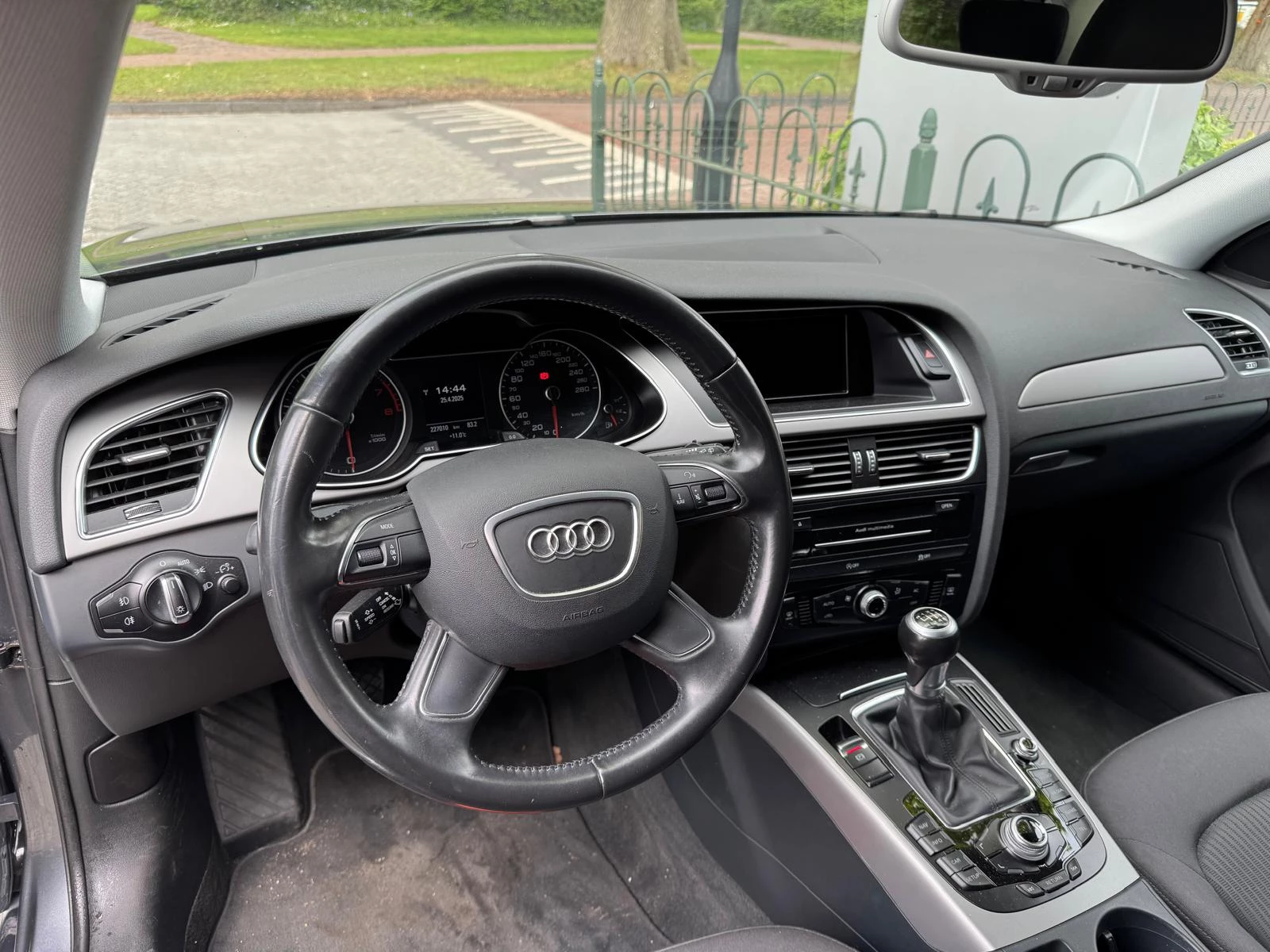 Hoofdafbeelding Audi A4