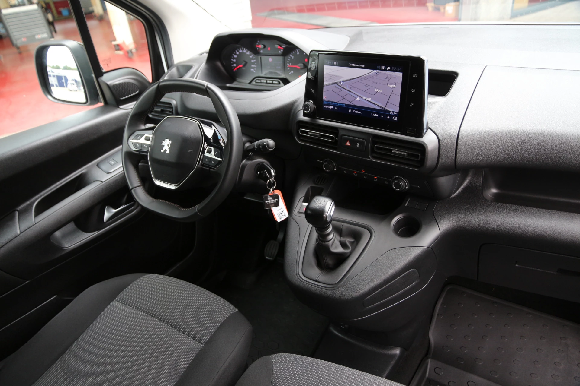 Hoofdafbeelding Peugeot Partner
