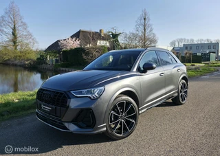 Audi Q3 35 TFSI S-Line / 360' camera / Navi / Stoelv. / Luxe