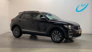 Volkswagen T-Roc 1.5 TSI 150pk DSG Sport Virtual Cockpit Camera Navigatie DAB+