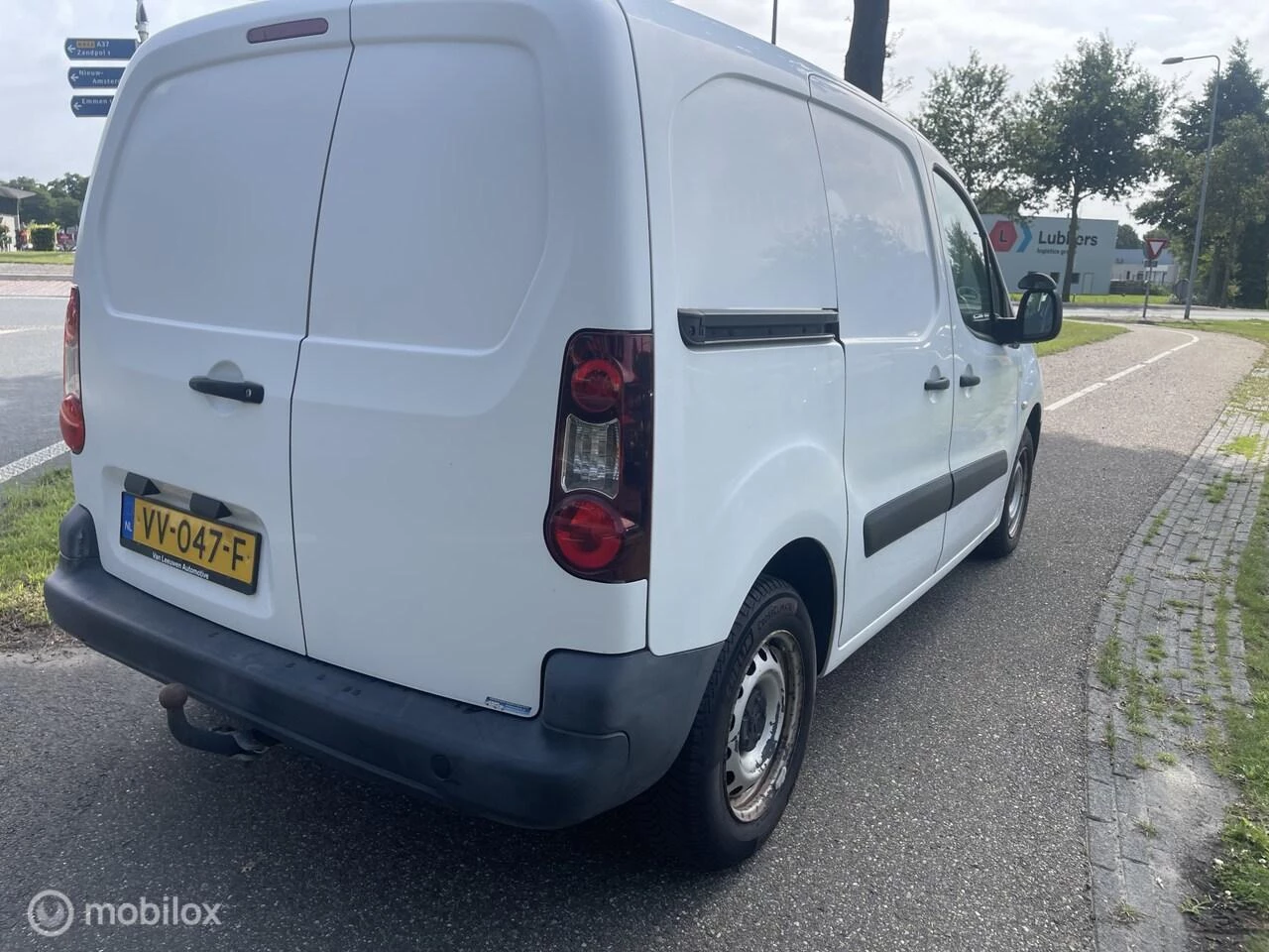 Hoofdafbeelding Peugeot Partner