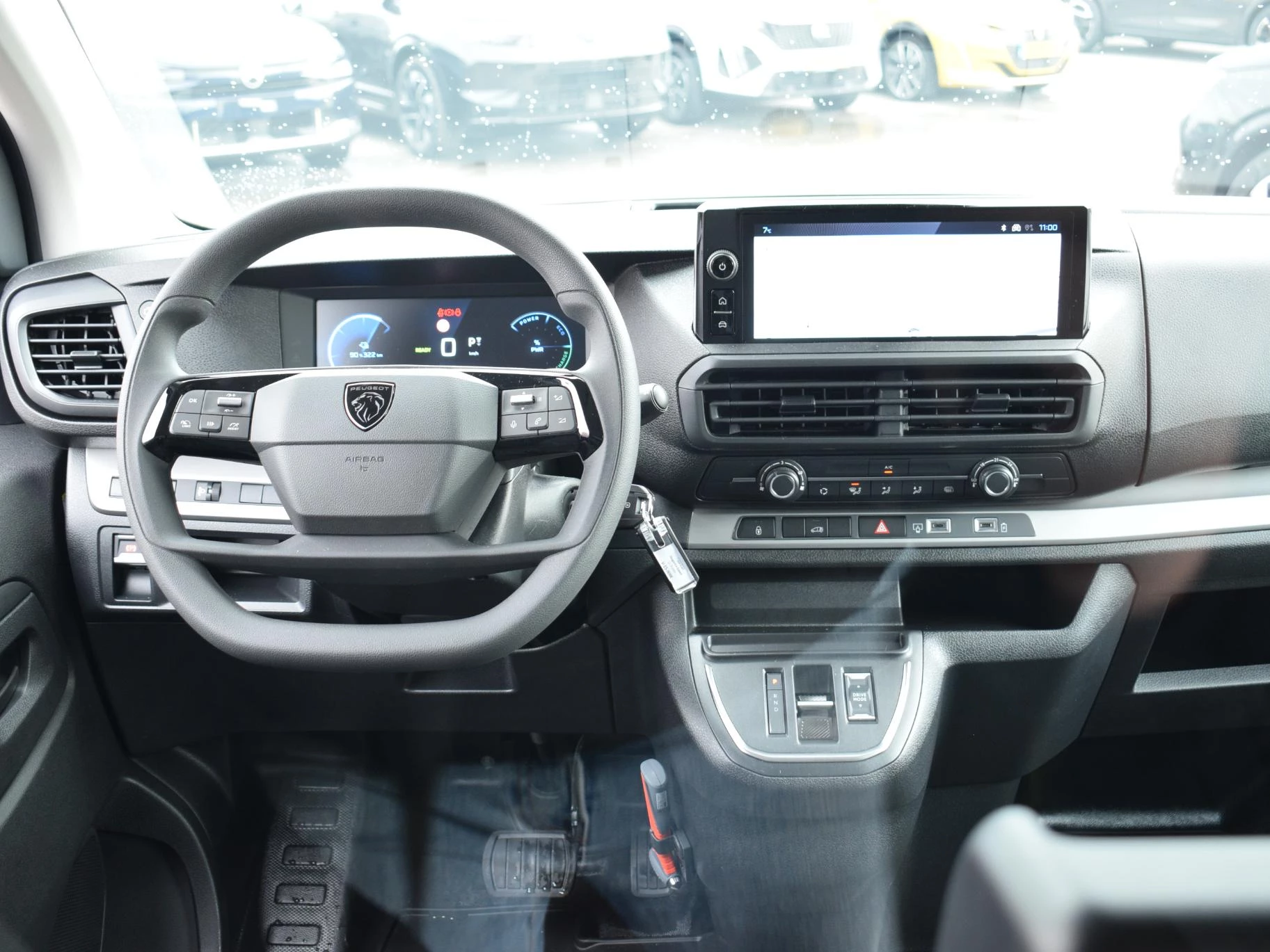 Hoofdafbeelding Peugeot e-Expert