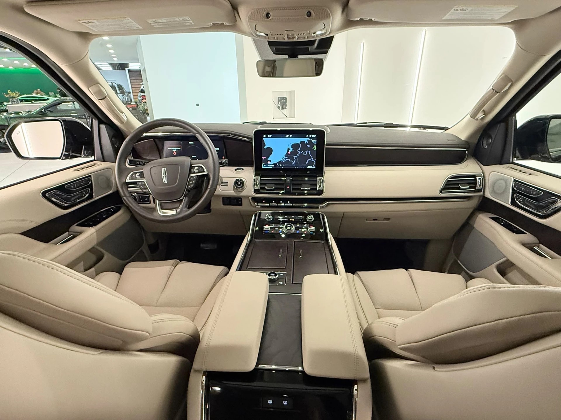Hoofdafbeelding Lincoln Navigator