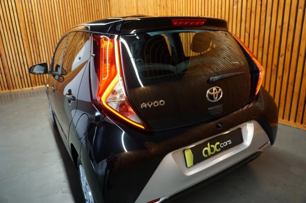 Hoofdafbeelding Toyota Aygo