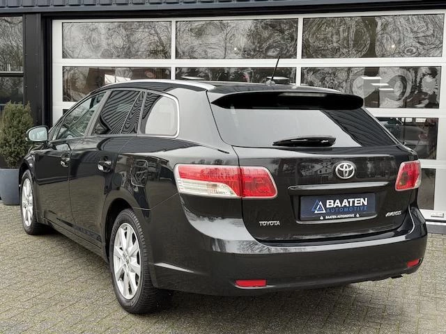 Hoofdafbeelding Toyota Avensis