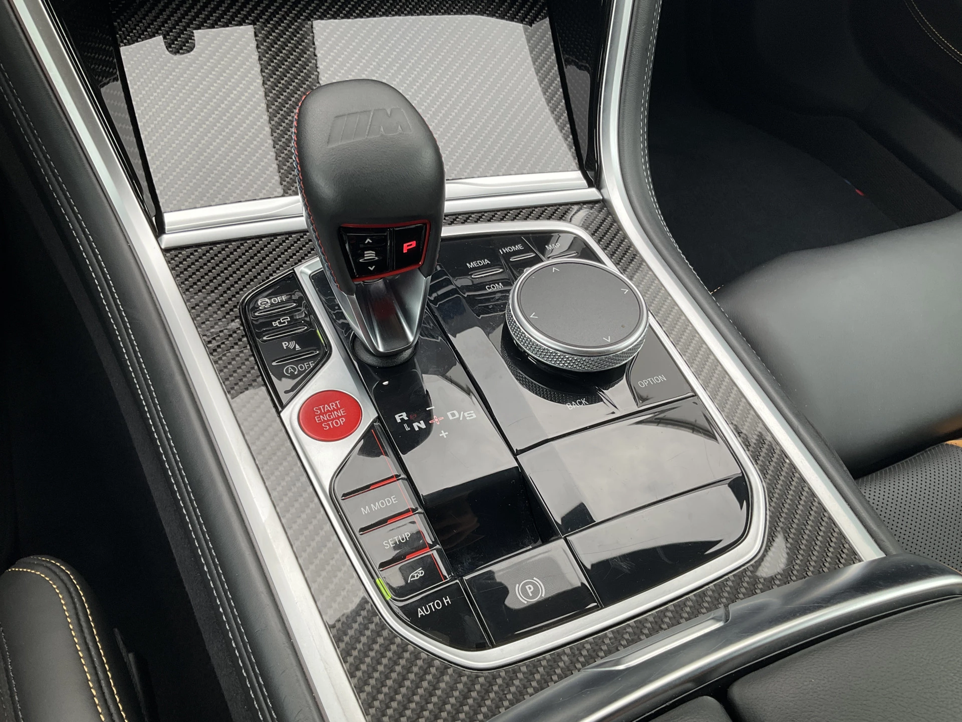Hoofdafbeelding BMW M8