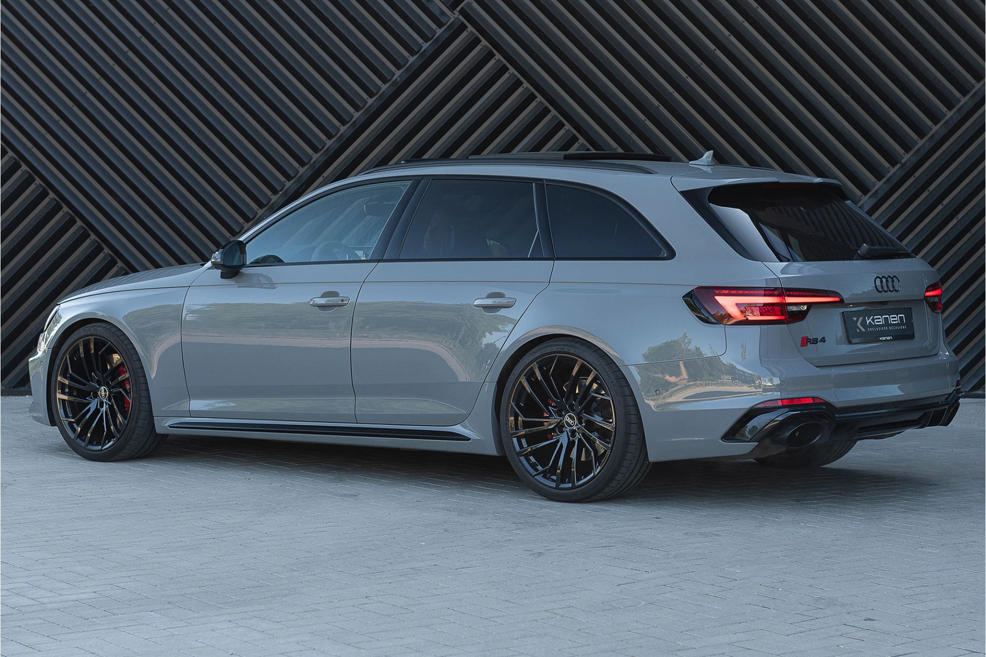 Hoofdafbeelding Audi RS4