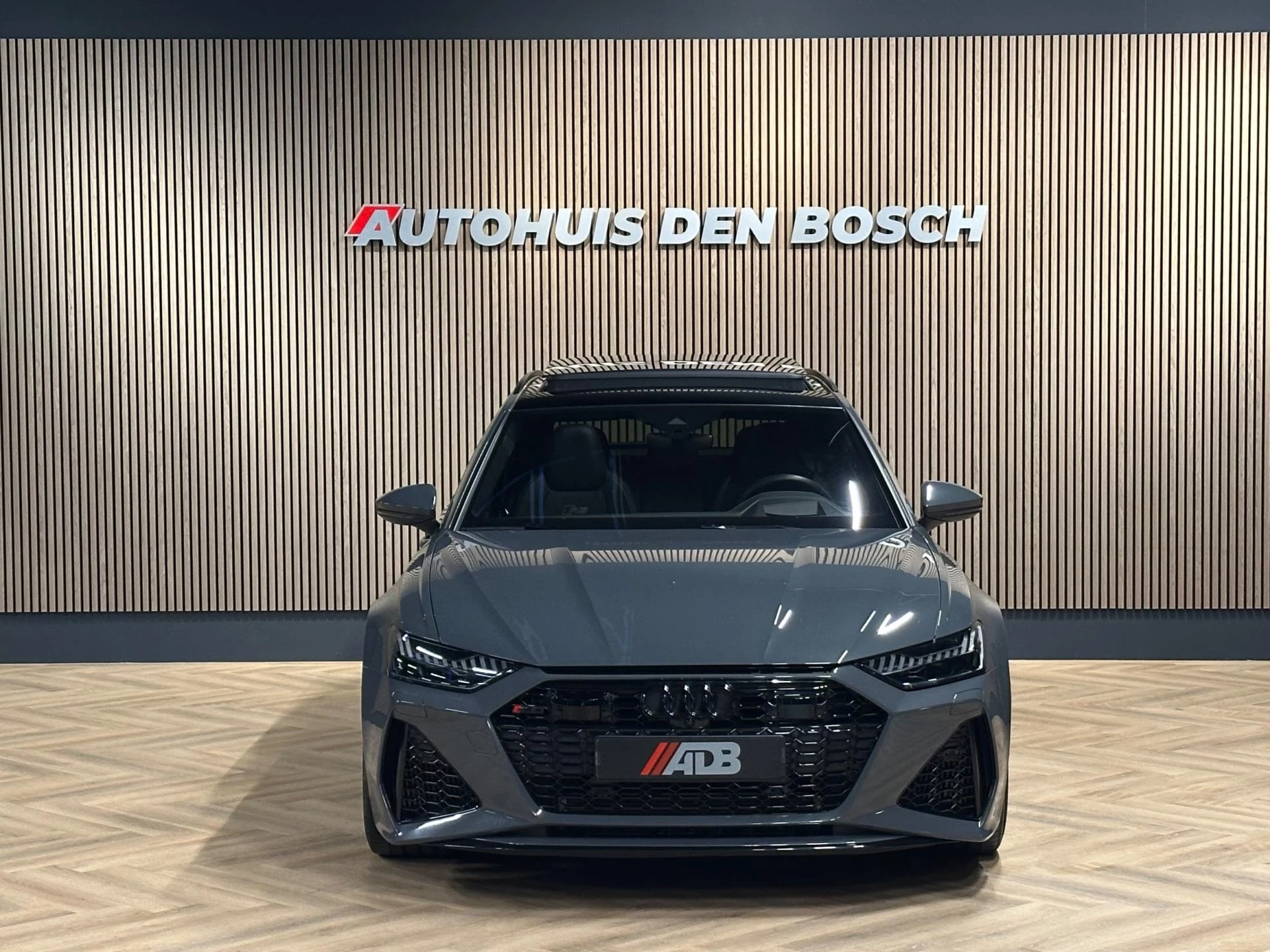 Hoofdafbeelding Audi RS6