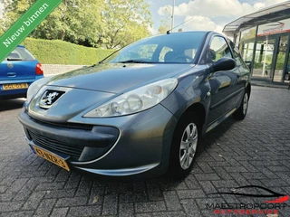 Peugeot 206 + 1.1 XR