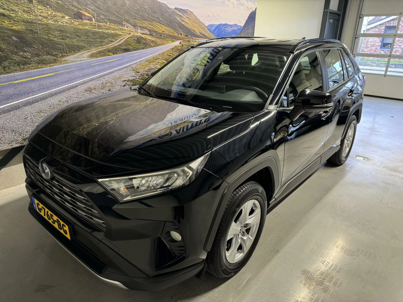 Hoofdafbeelding Toyota RAV4