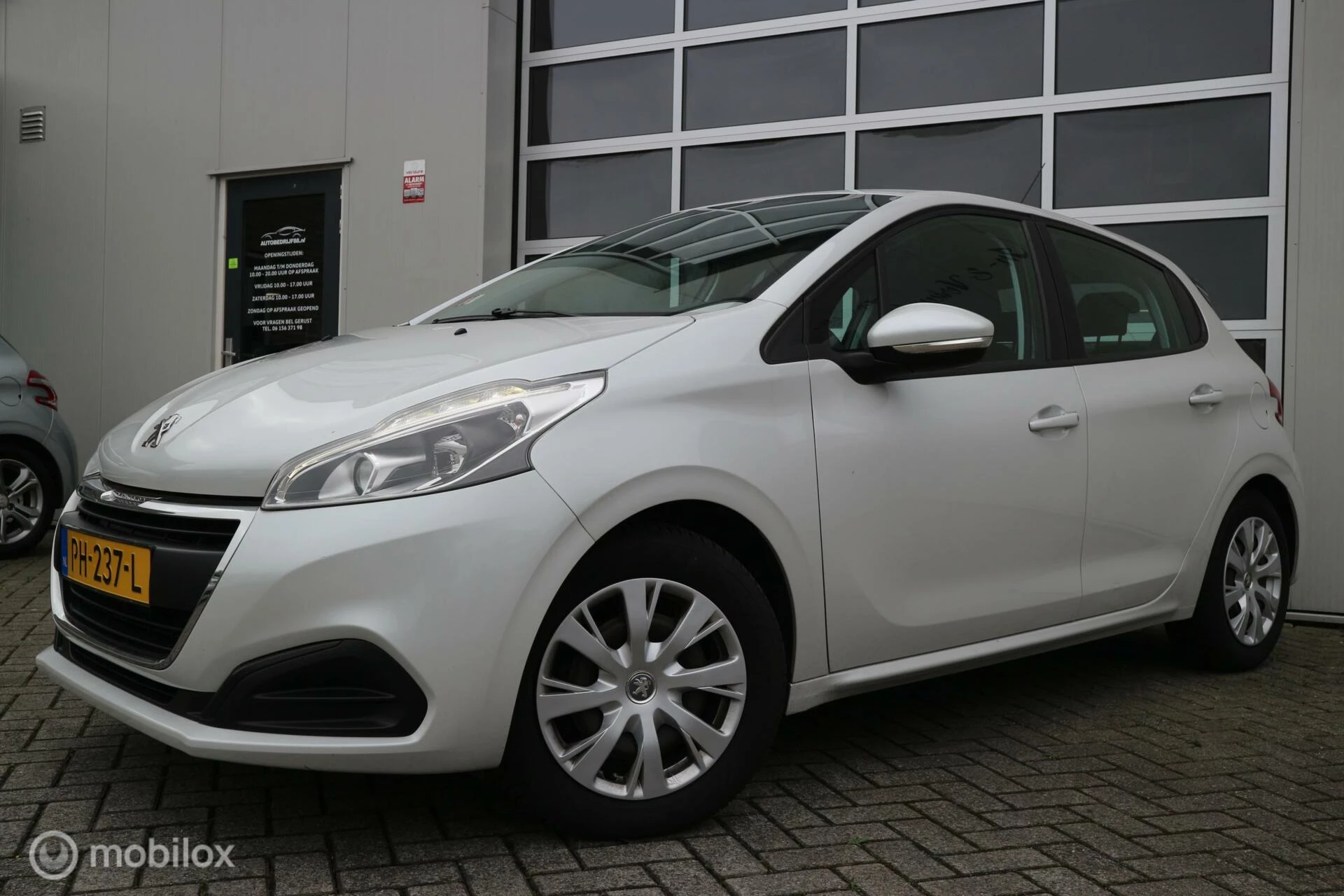 Hoofdafbeelding Peugeot 208