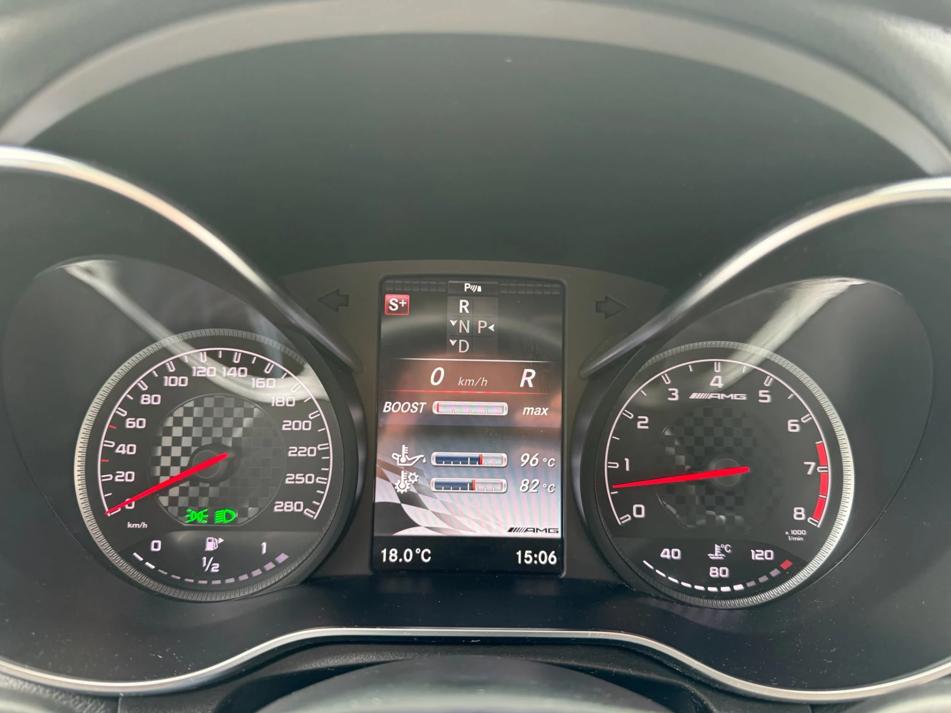 Hoofdafbeelding Mercedes-Benz GLC