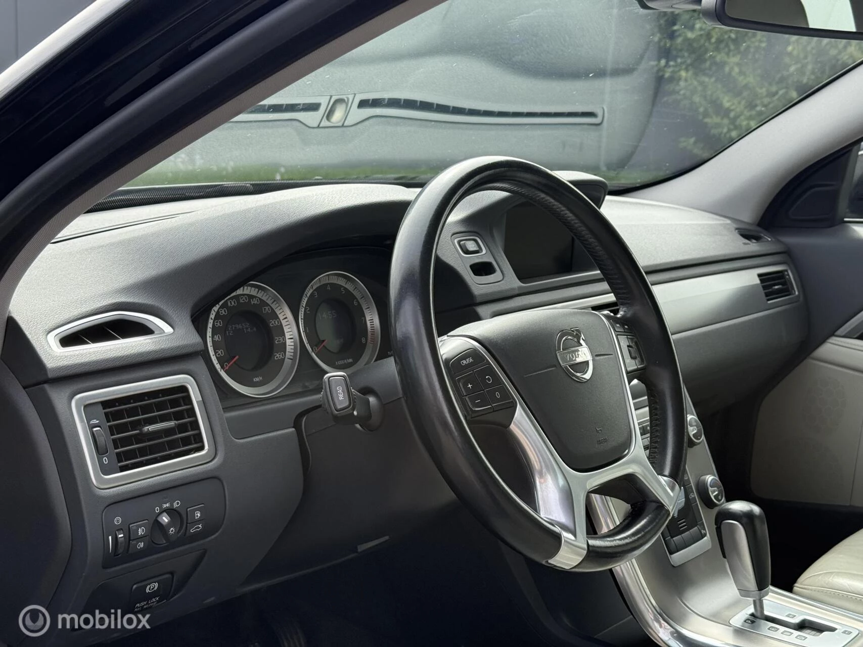 Hoofdafbeelding Volvo V70