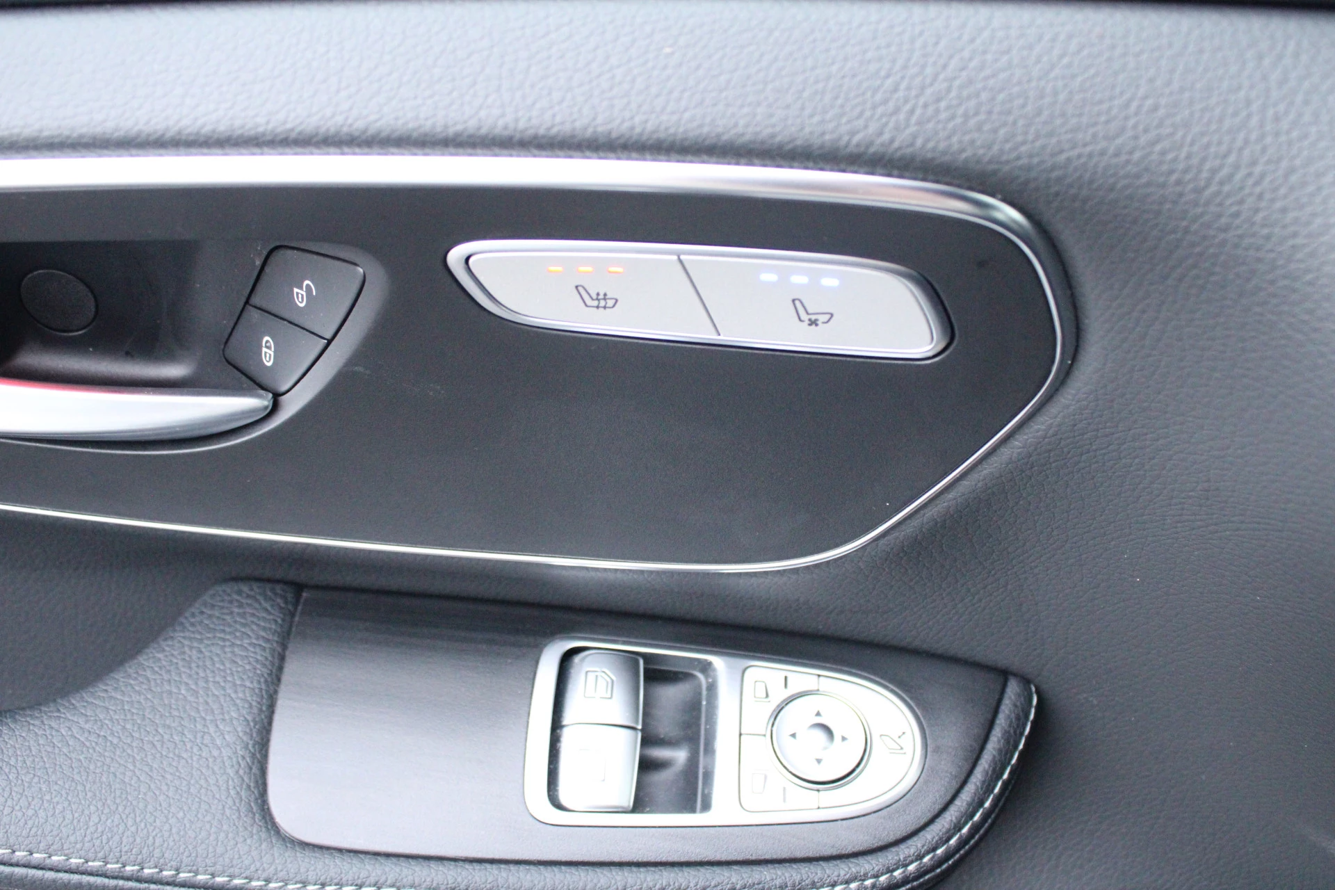 Hoofdafbeelding Mercedes-Benz EQV