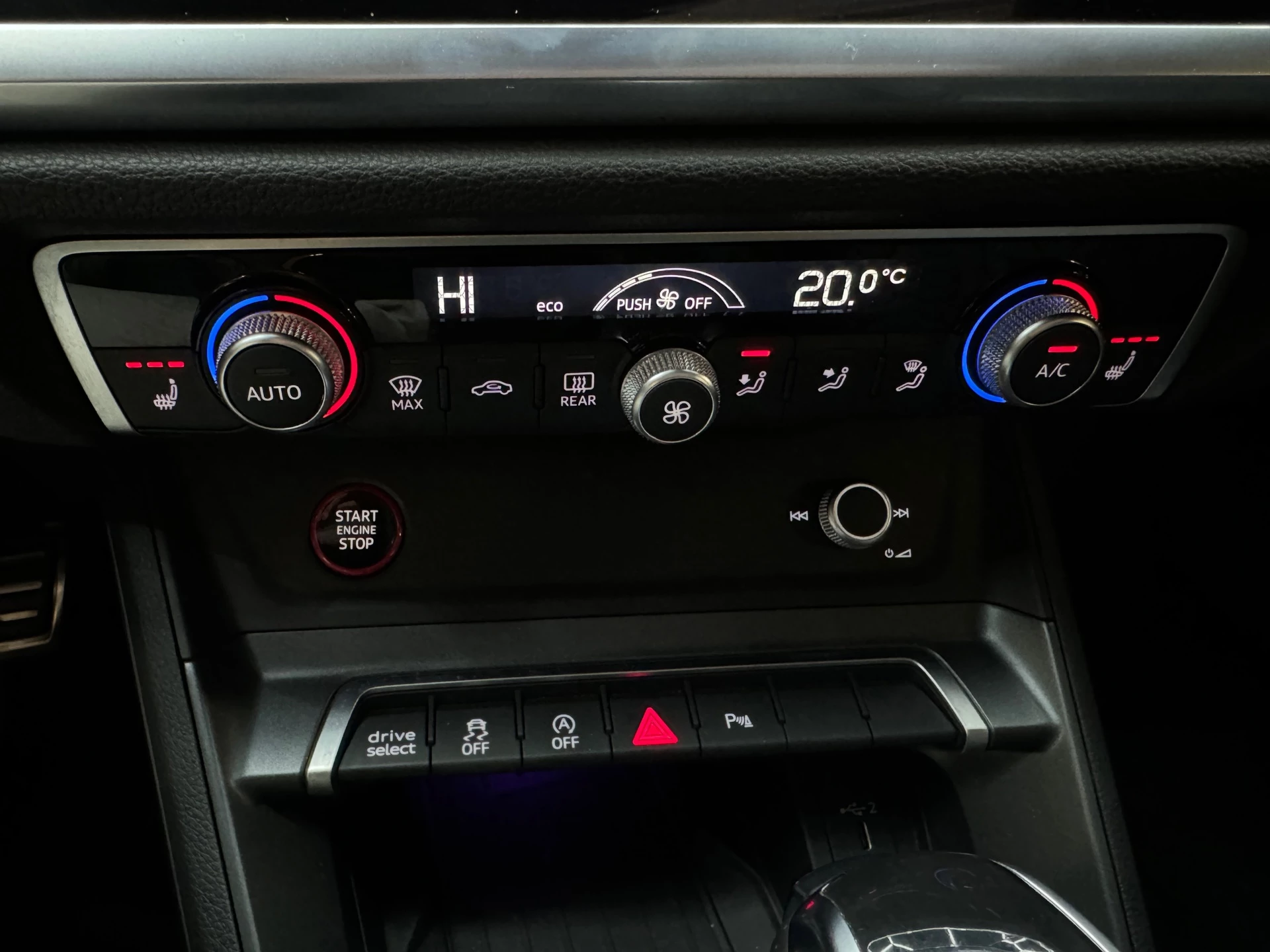 Hoofdafbeelding Audi RSQ3