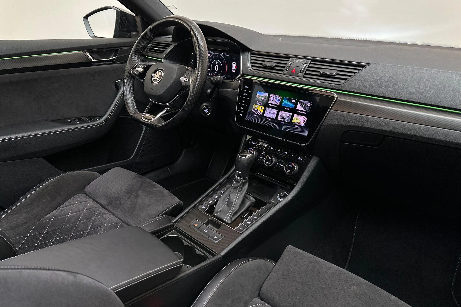 Hoofdafbeelding Škoda Superb