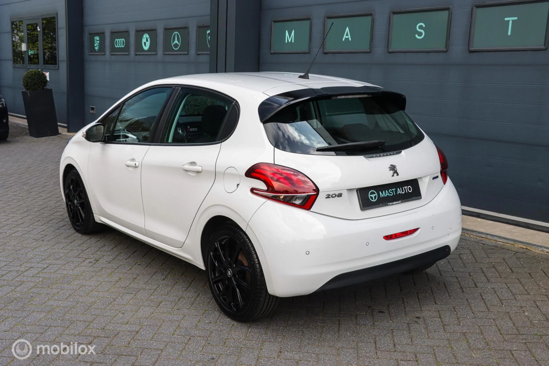 Hoofdafbeelding Peugeot 208