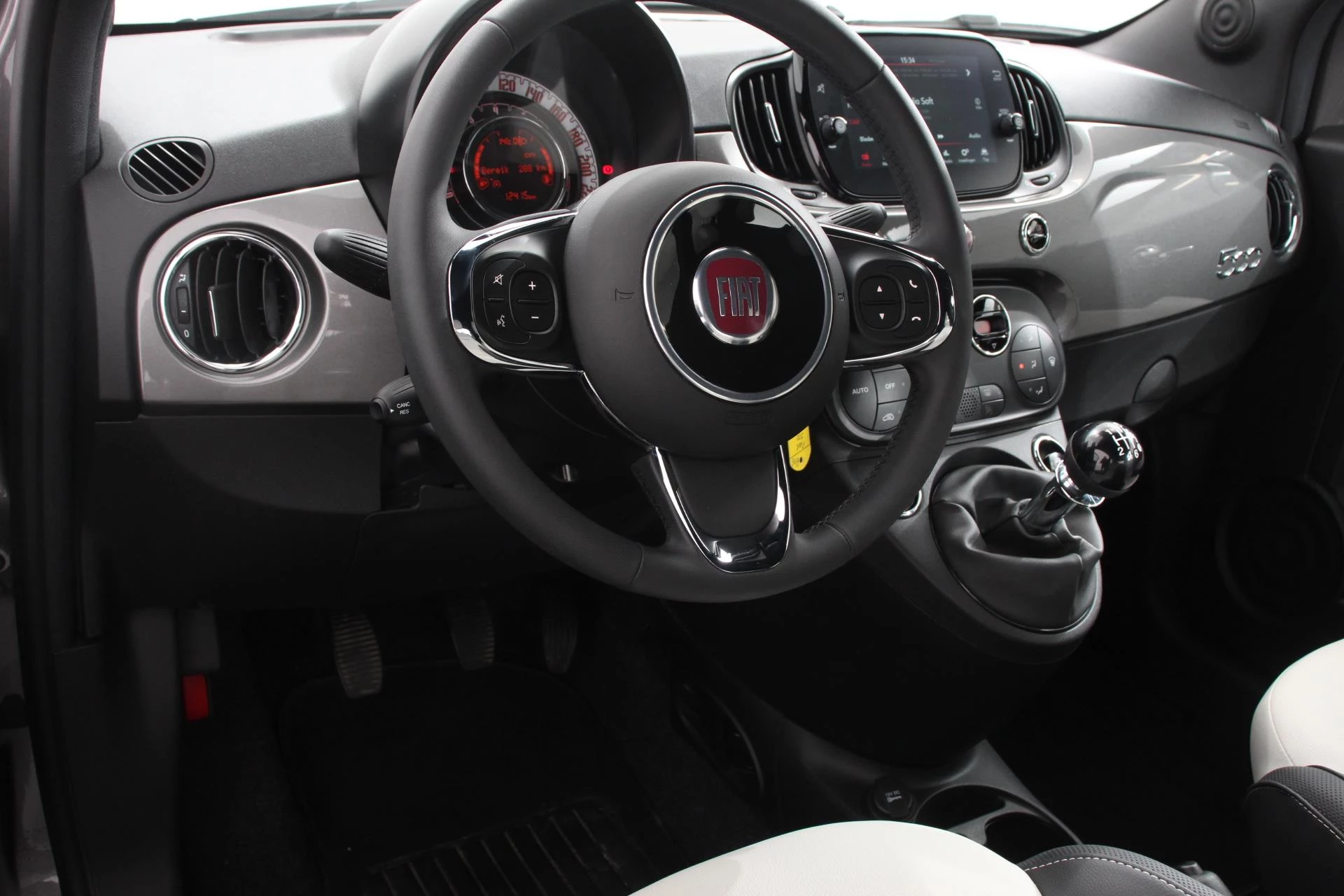Hoofdafbeelding Fiat 500C