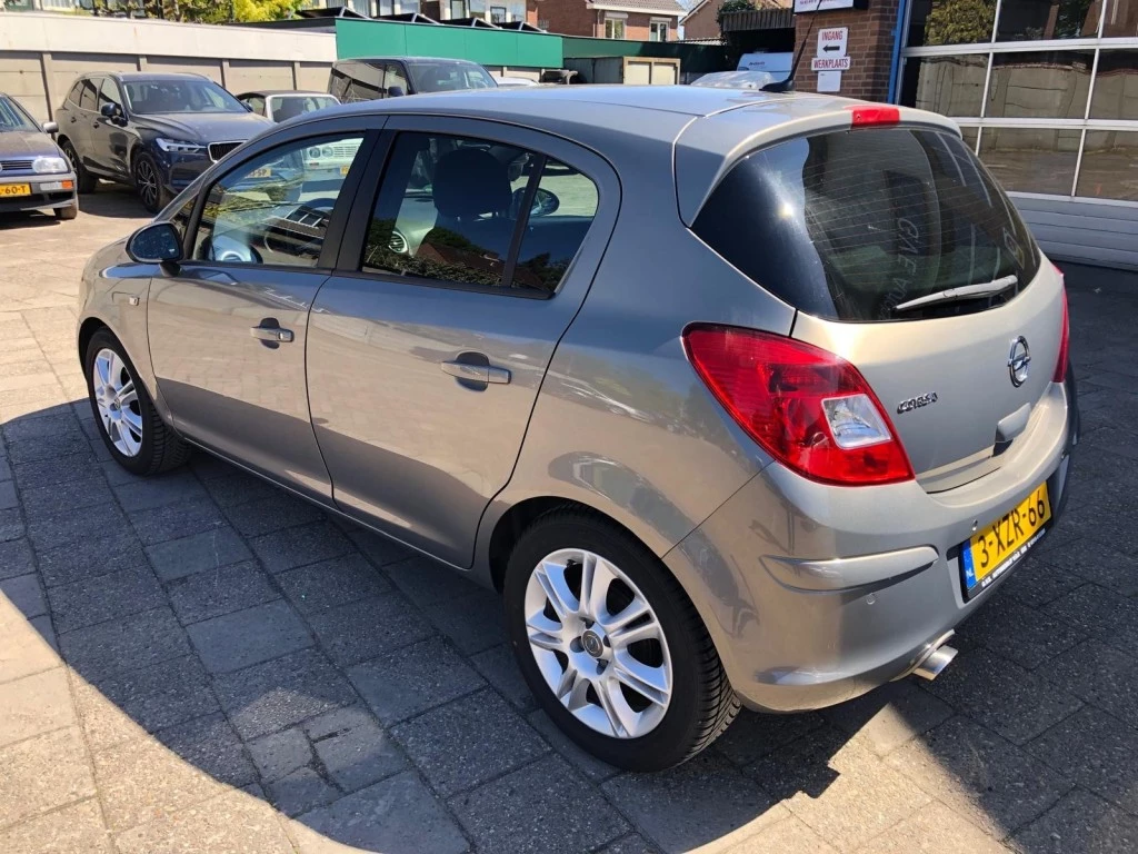 Hoofdafbeelding Opel Corsa