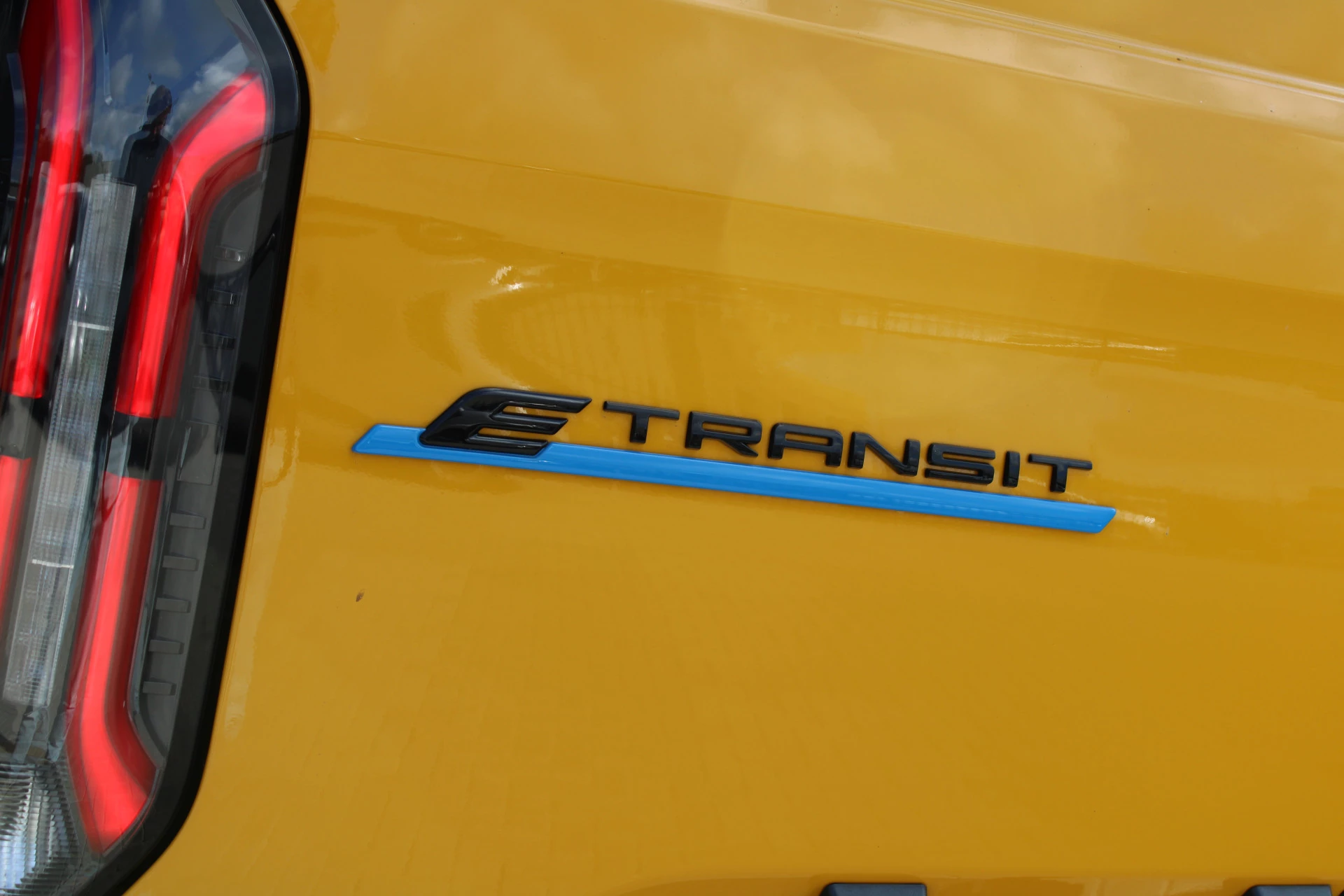 Hoofdafbeelding Ford E-Transit