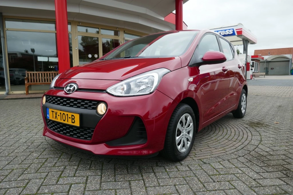 Hoofdafbeelding Hyundai i10