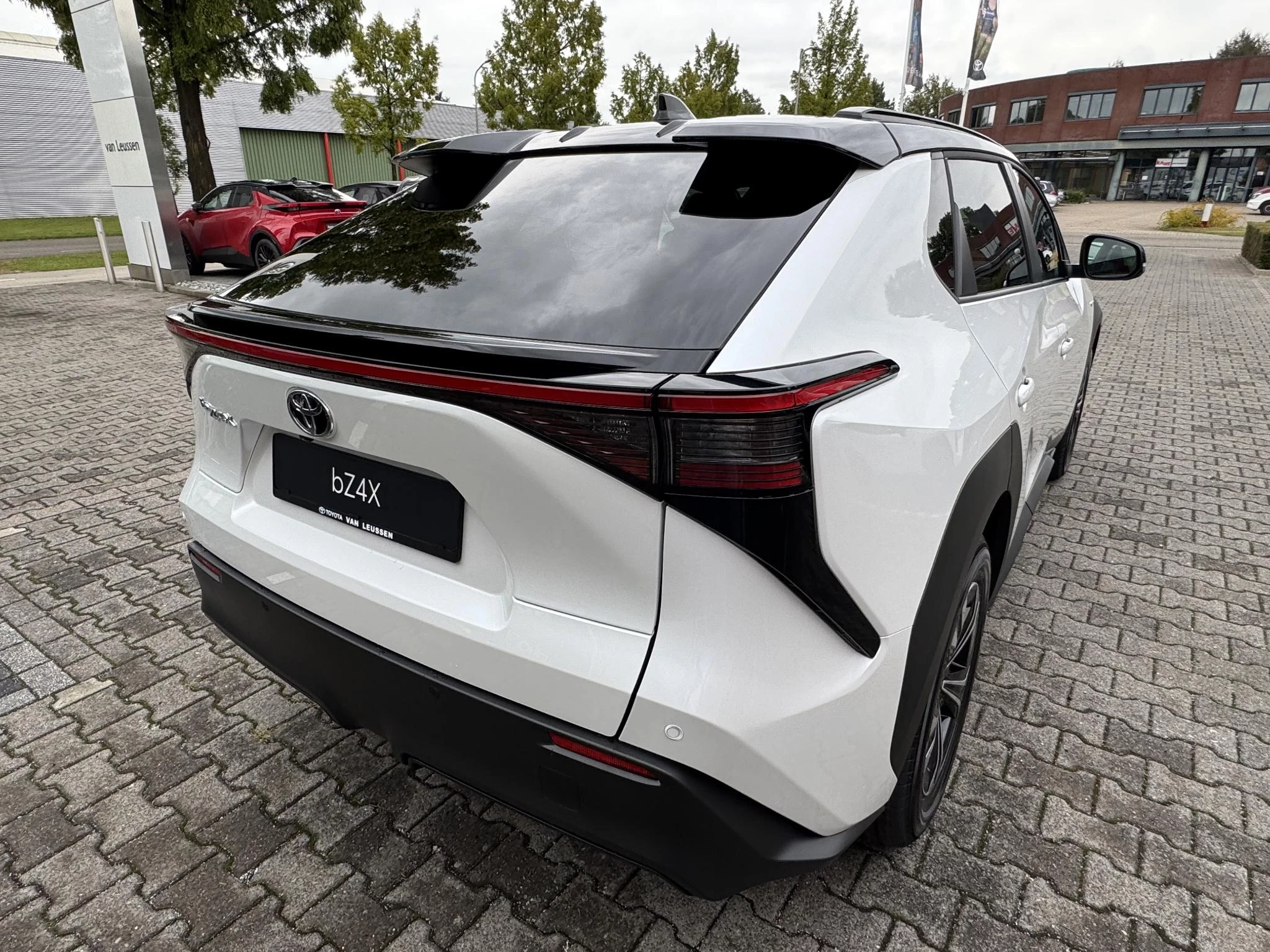 Hoofdafbeelding Toyota bZ4X