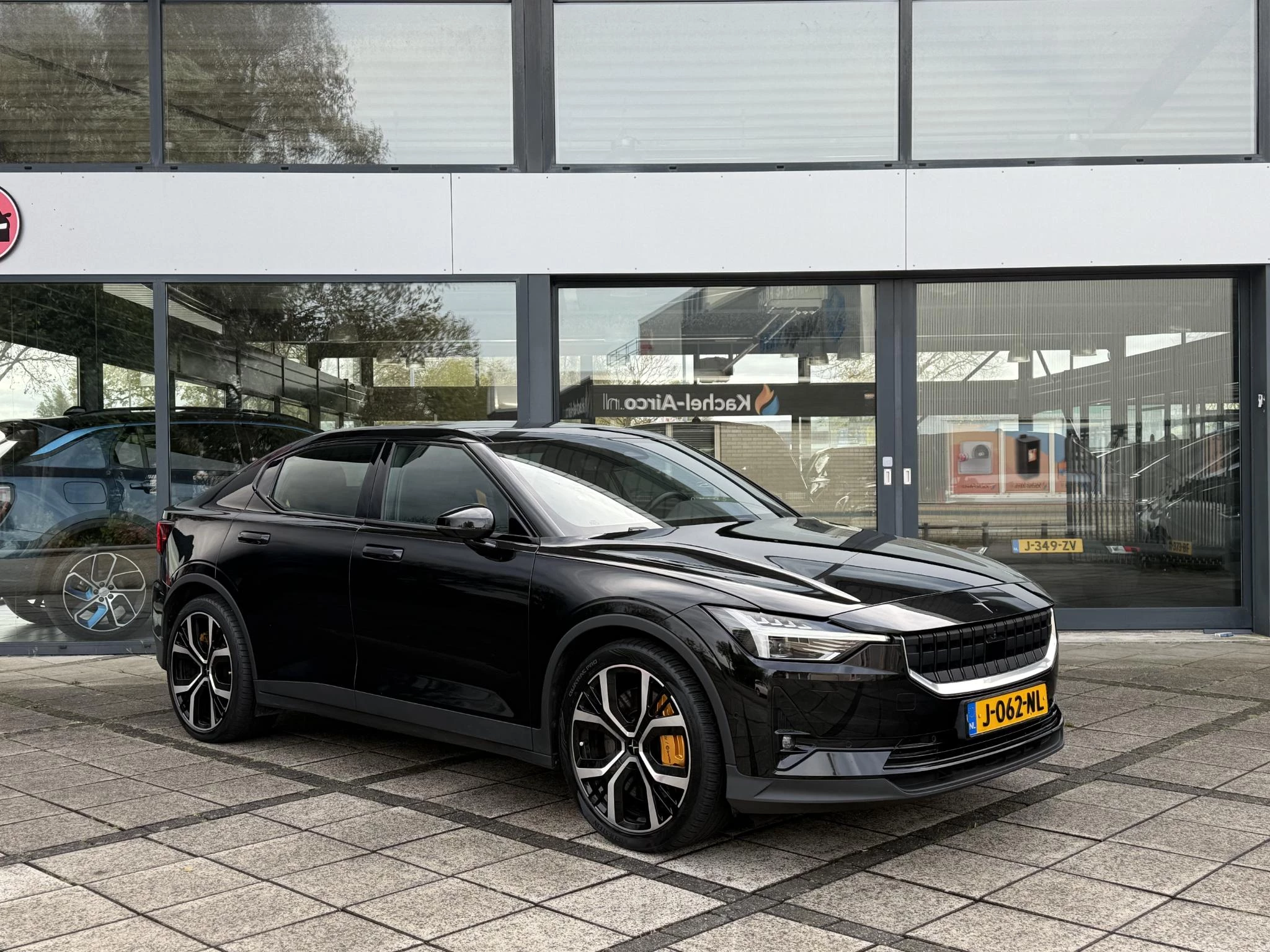 Hoofdafbeelding Polestar 2