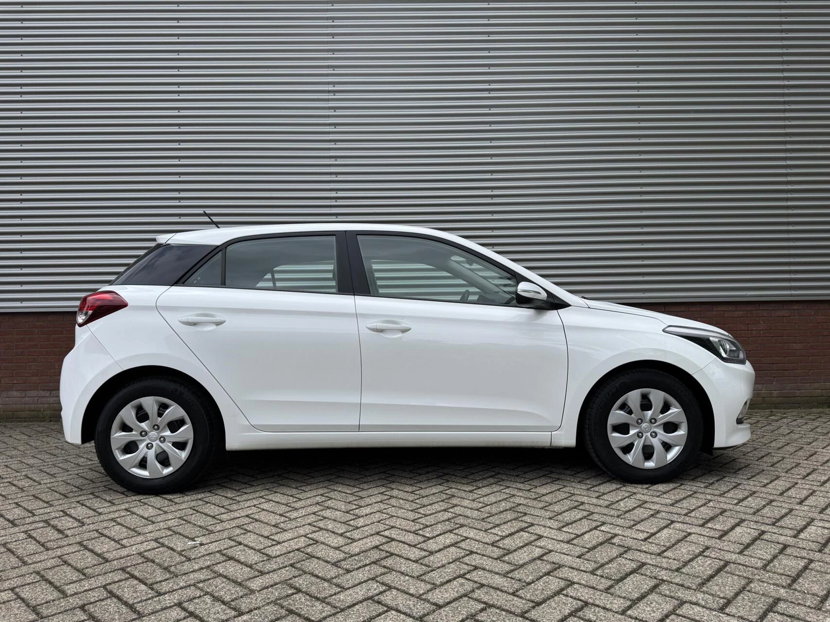 Hoofdafbeelding Hyundai i20
