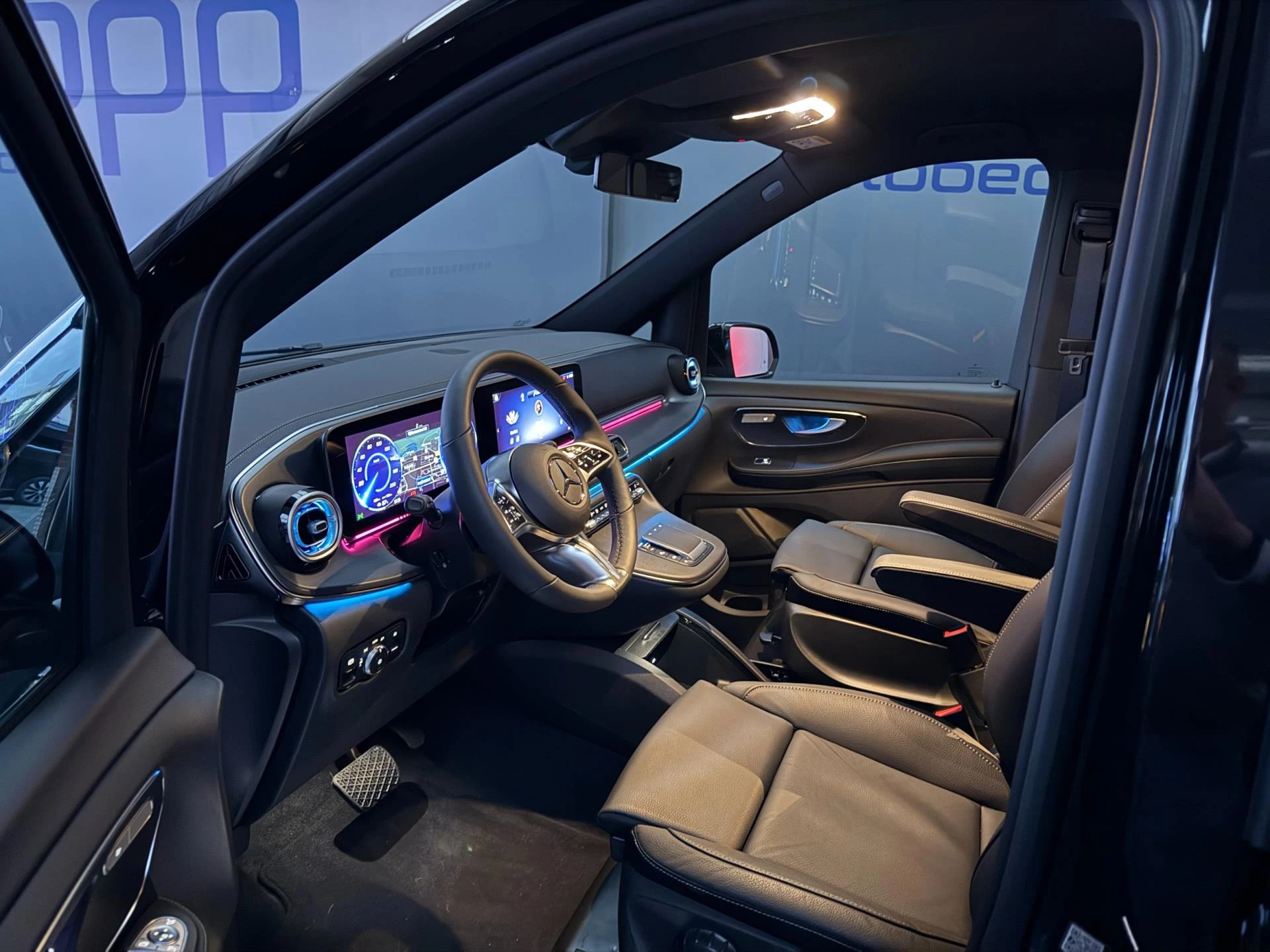 Hoofdafbeelding Mercedes-Benz EQV