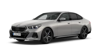 BMW 5 Serie 520i M-Sport HeadUp H/K Pano Driving Pro Trekhaak Stoelventilatie