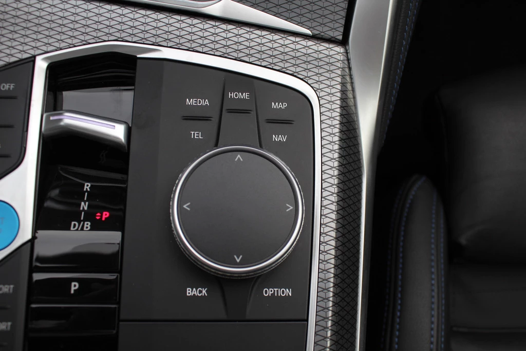 Hoofdafbeelding BMW i4