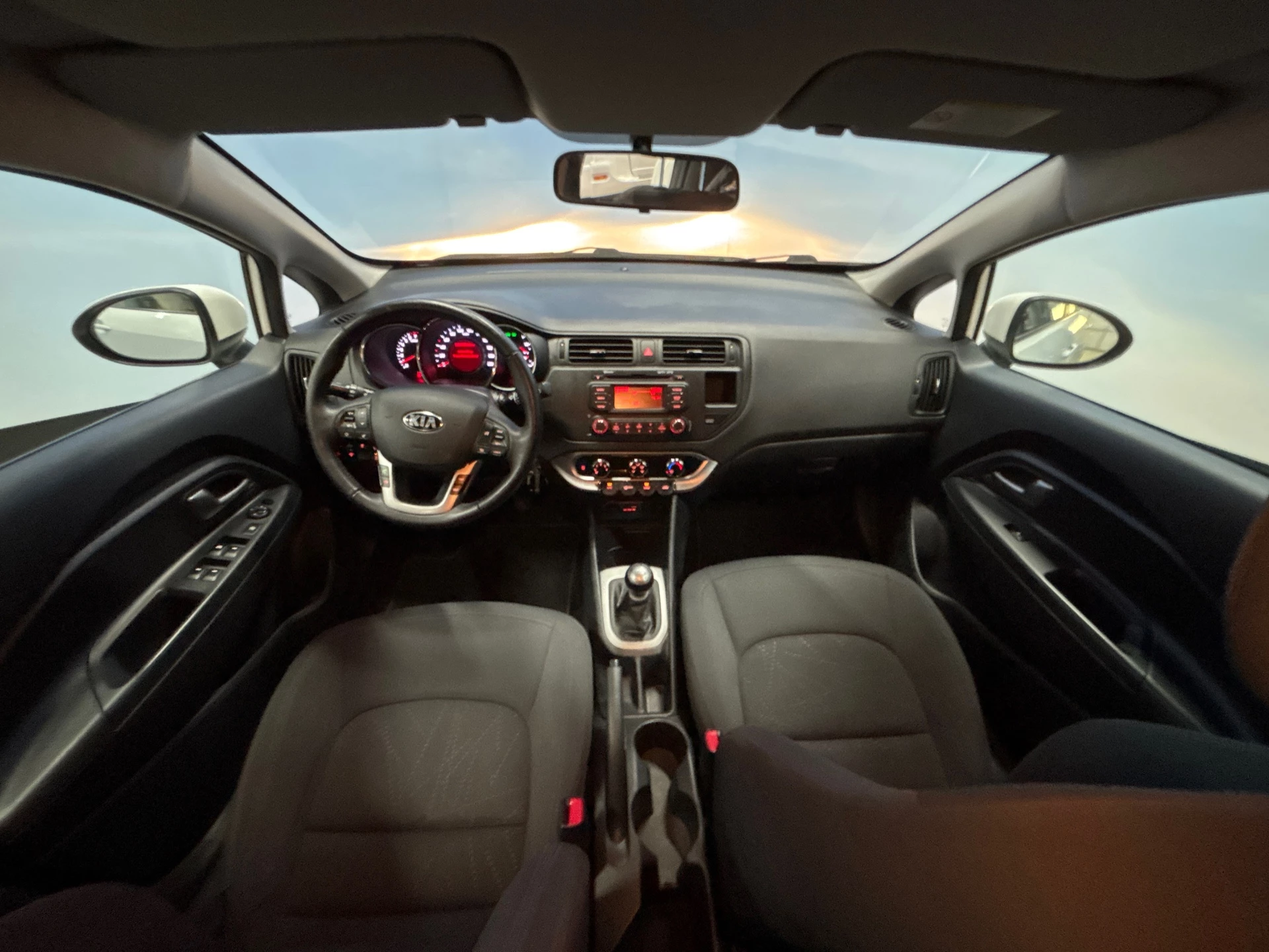 Hoofdafbeelding Kia Rio