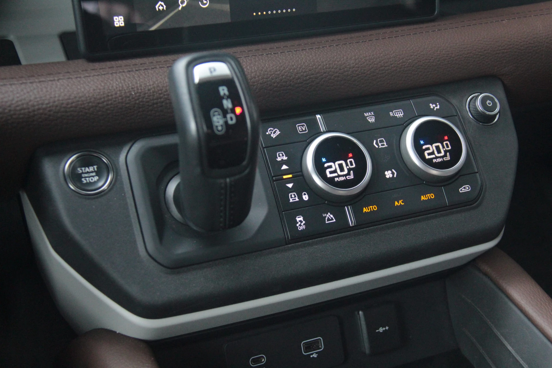 Hoofdafbeelding Land Rover Defender