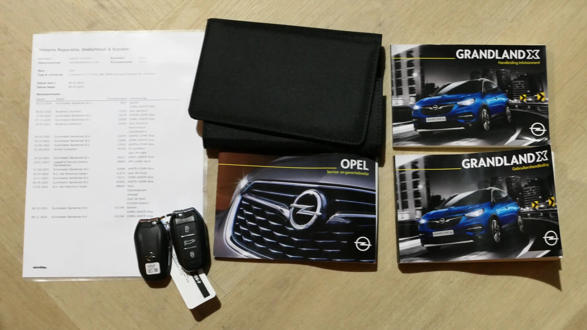 Hoofdafbeelding Opel Grandland X