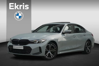 BMW 3-serie 330e M Sport | Schuif-kanteldak / HIFI / 18 Inch / Achteruitrijcamera / Stoelverwarming