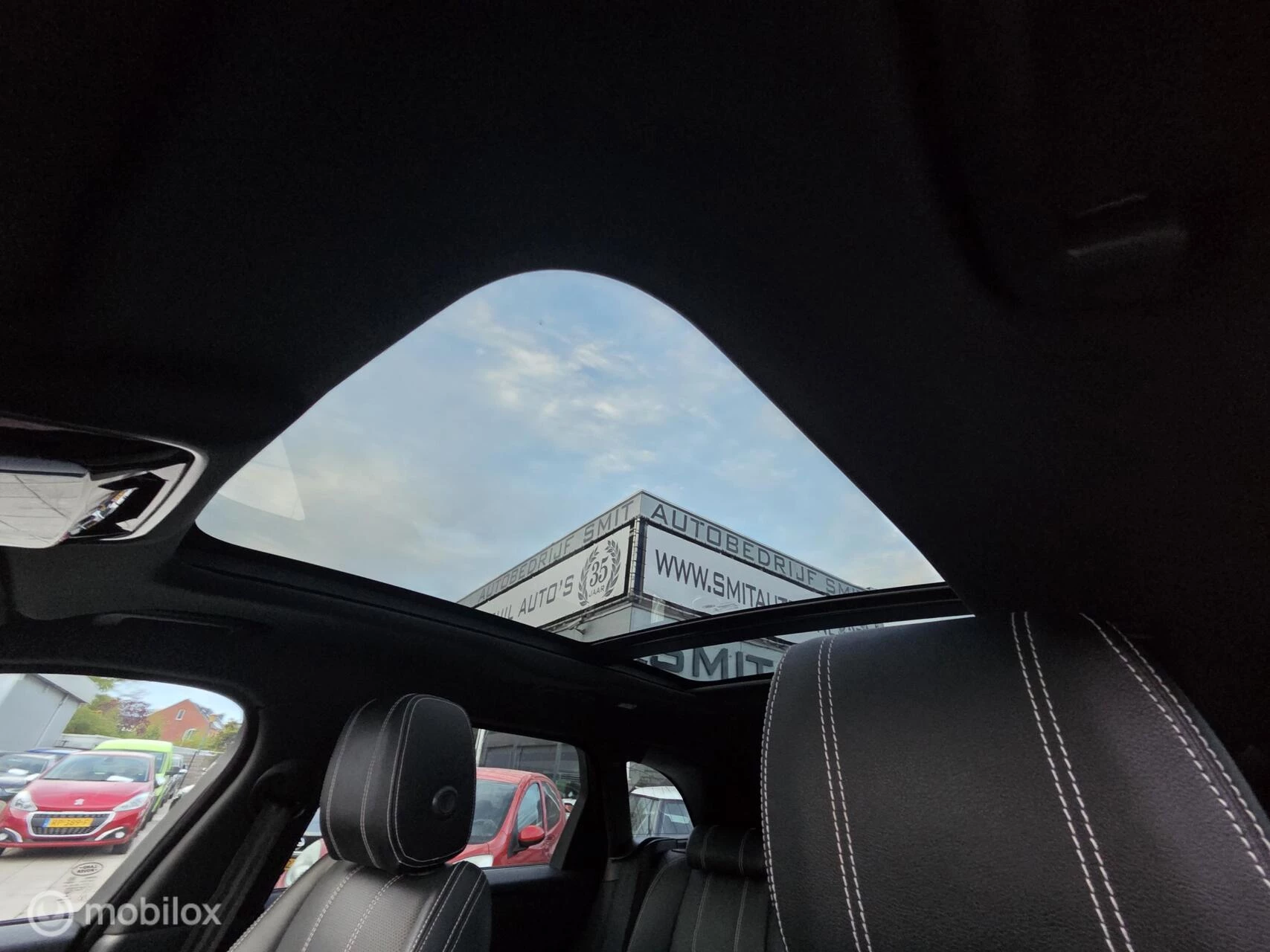 Hoofdafbeelding Land Rover Range Rover Velar