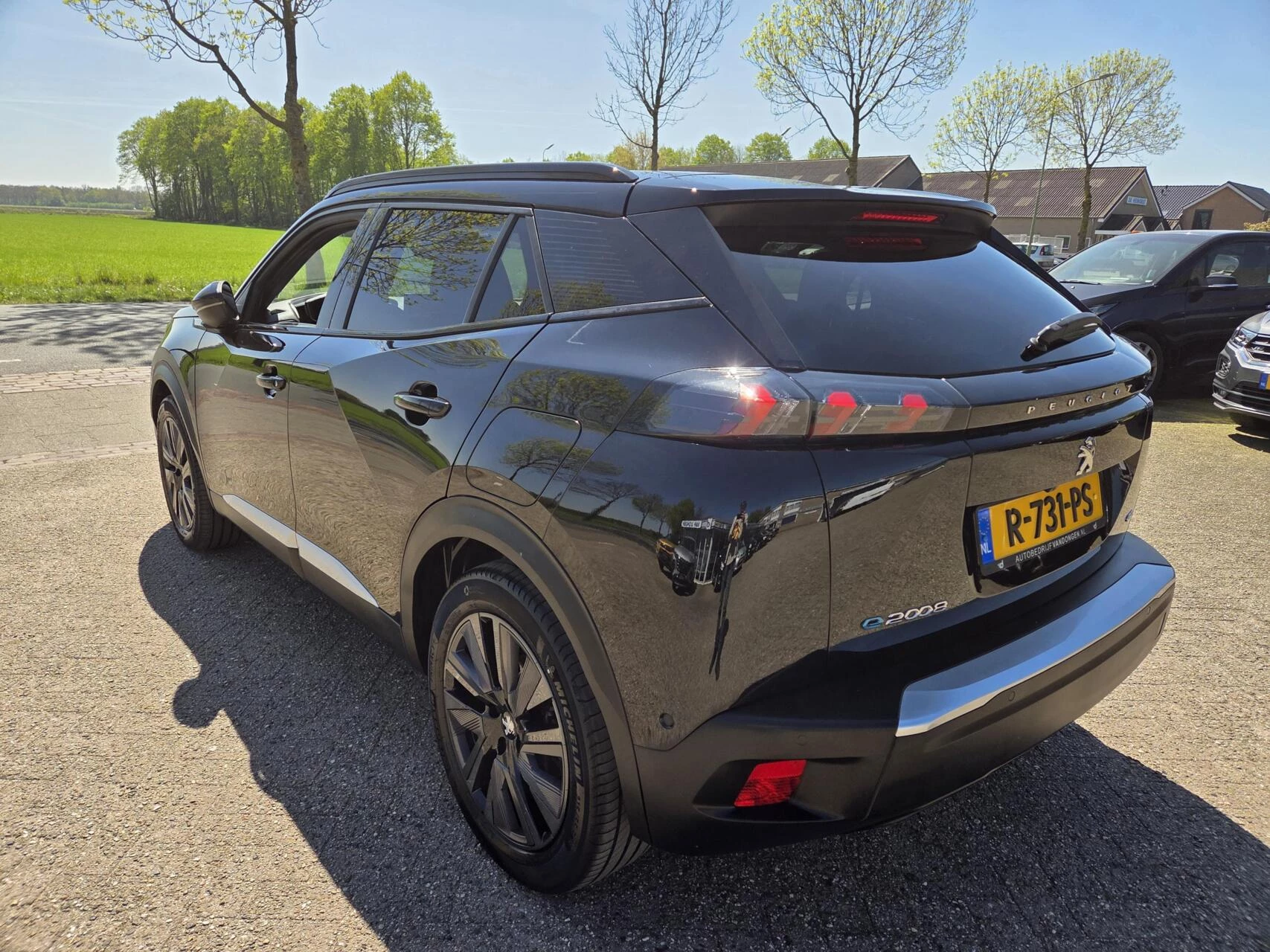 Hoofdafbeelding Peugeot e-2008