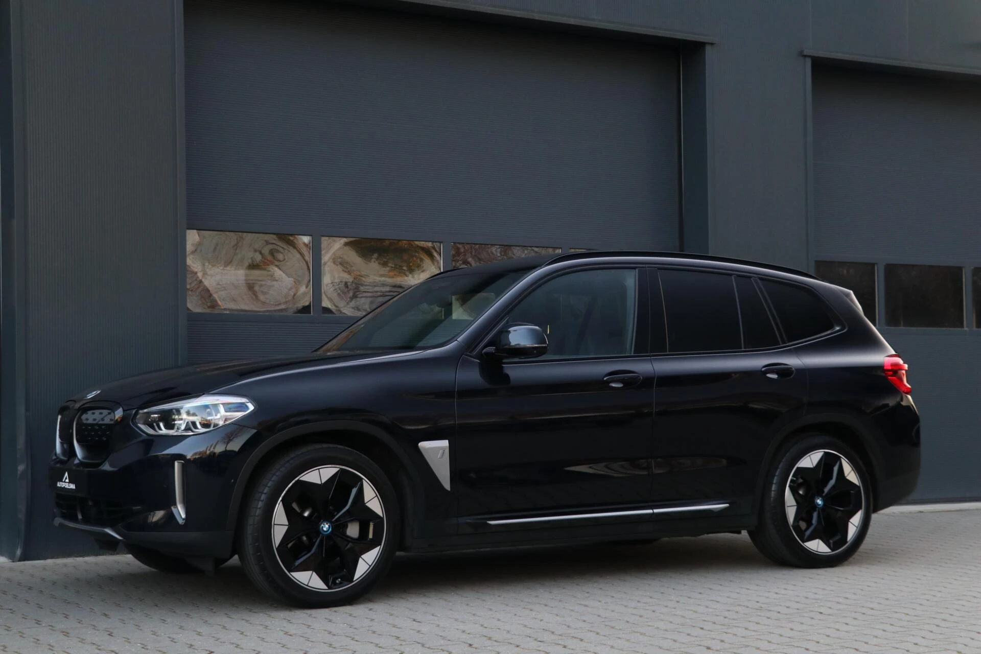 Hoofdafbeelding BMW iX3