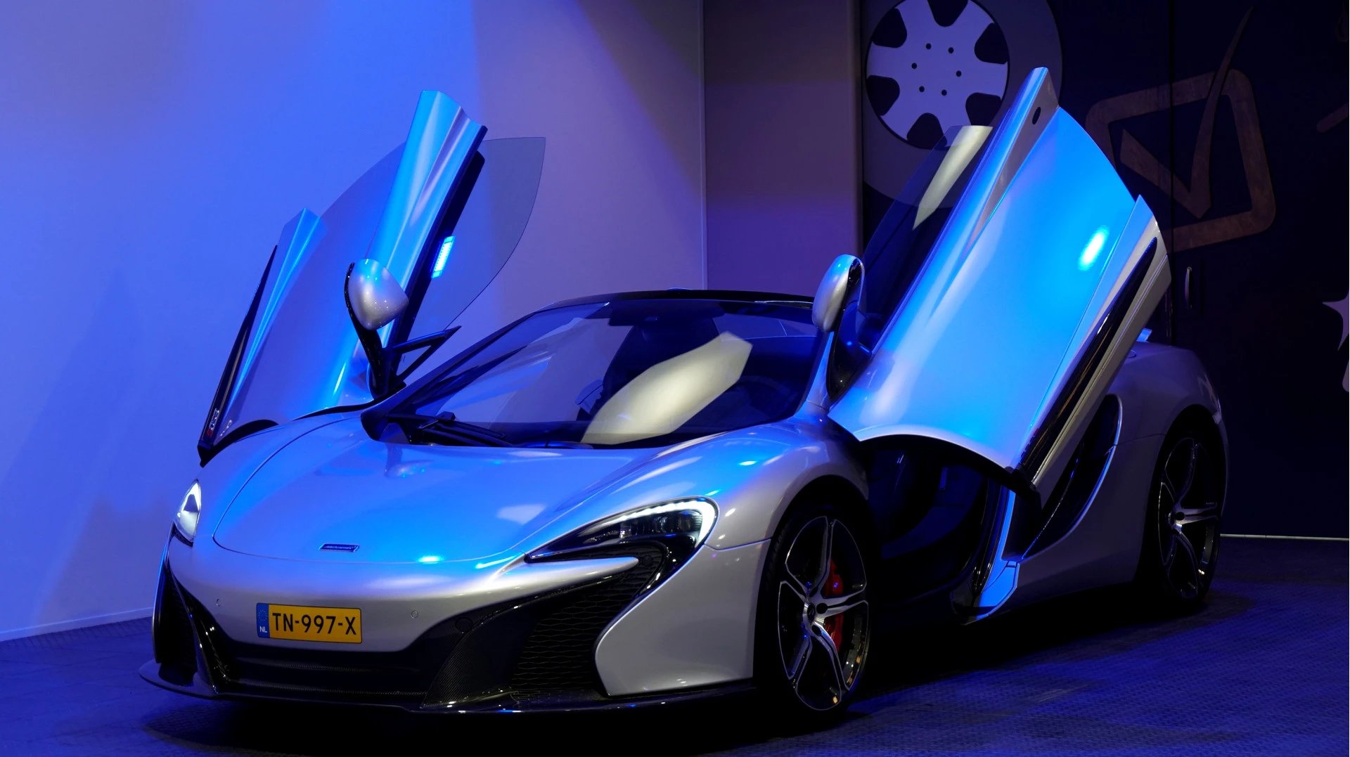 Hoofdafbeelding McLaren 650S